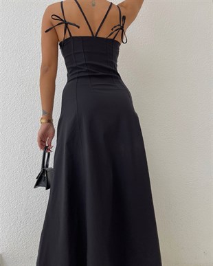 Zr model askı detay elbise  - SİYAH