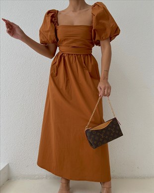 Zr model kol ve göğüs detay elbise  - HARDAL